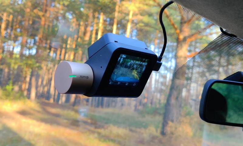 dashcam mobil terbaik