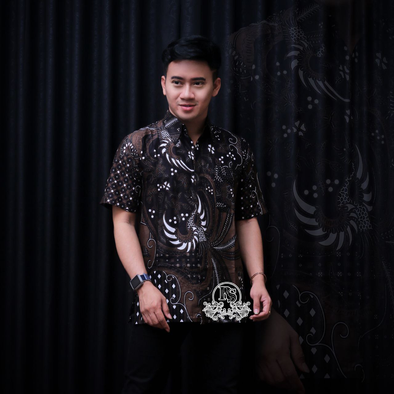 Model Baju Batik Pria Gaul