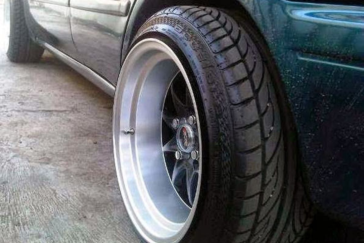 Spesifikasi Velg Mobil