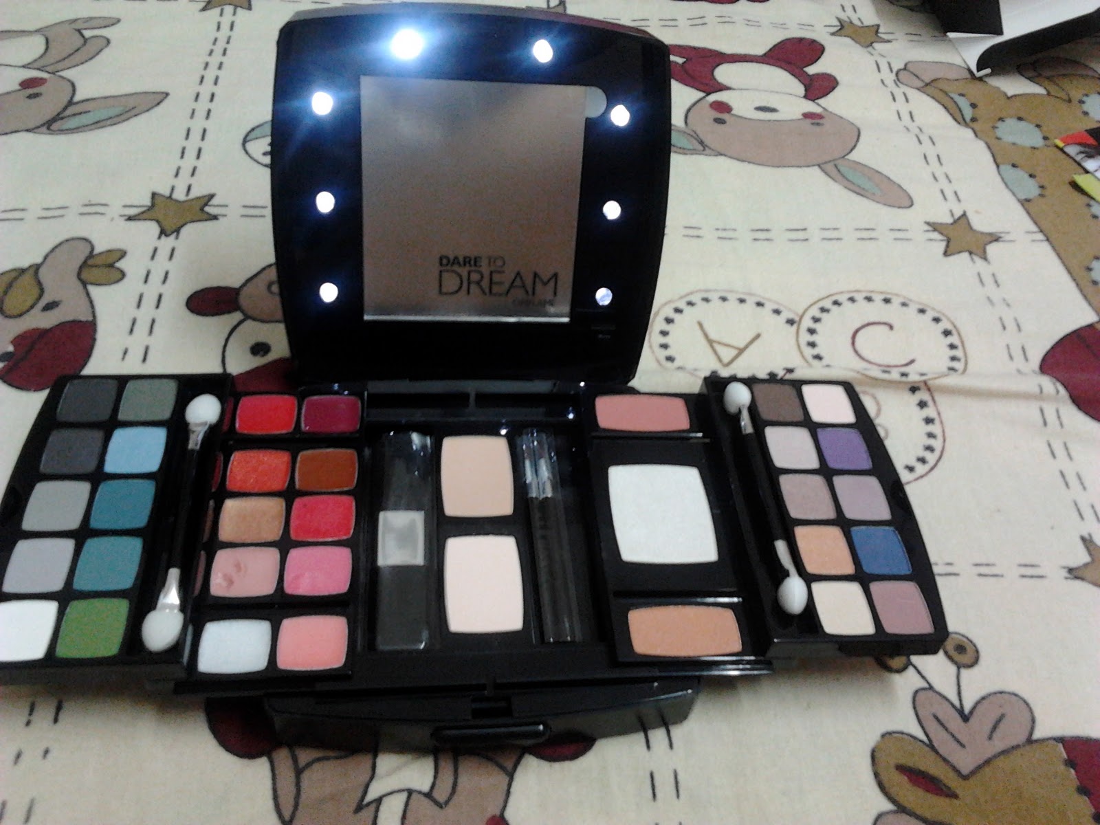 Oriflame Make Up
